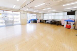 ４F〈ホール〉-3