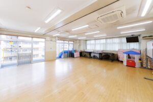 ４F〈ホール〉-1